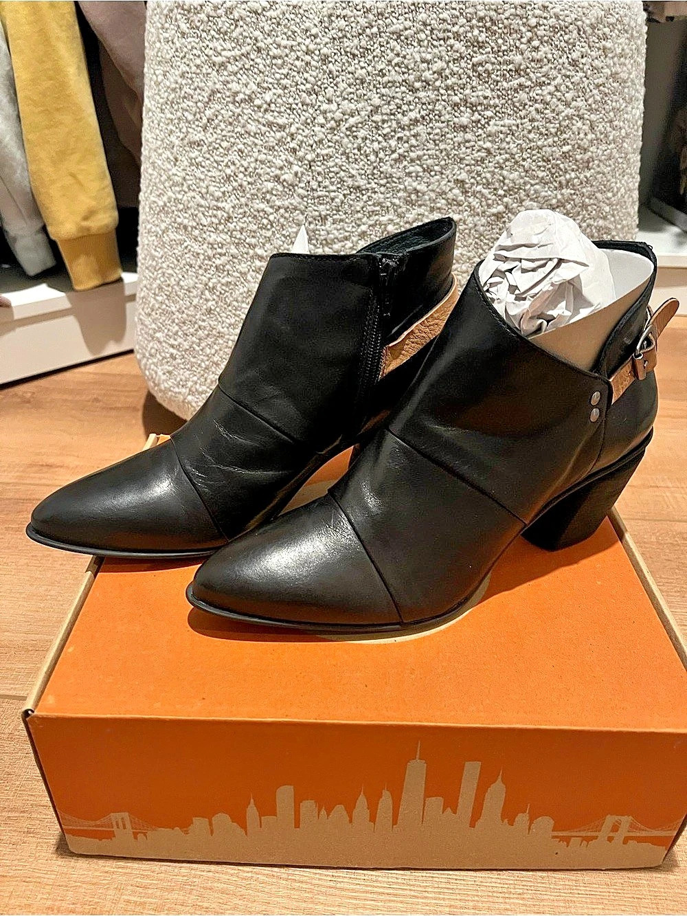 Miz Mooz Ankle Boots Black US 9
